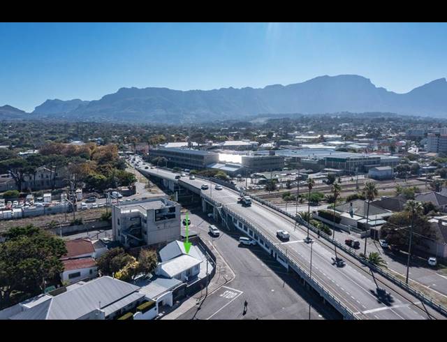 BUSINESS FOR SALE IN PLUMSTEAD